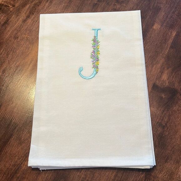 Embroidered DG Collections 100% Cotton 27"x27" Flour “J” Monogram Towel - Picture 1 of 7